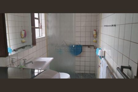 5_photo/94dcfb36e5.3b3c4aabc025b828-ATLAS-6aa12396-c36c-4c76-9601-464b54f74d41.jpg de casa à venda com 2 quartos, m² em Boqueirão, Curitiba