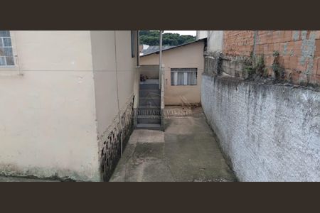 3_photo/94dcfb36e5.3b3c4aabc025b828-ATLAS-c67c536b-b917-40a3-8b2d-84254790b726.jpg de casa à venda com 2 quartos, m² em Boqueirão, Curitiba