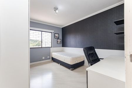 21_photo/94dcfb36f1.08f922be3a726ba4-ATLAS-6d0fdf93-daae-4353-bcd5-674d1940e7ce.jpg de casa à venda com 4 quartos, 180m² em Boqueirão, Curitiba