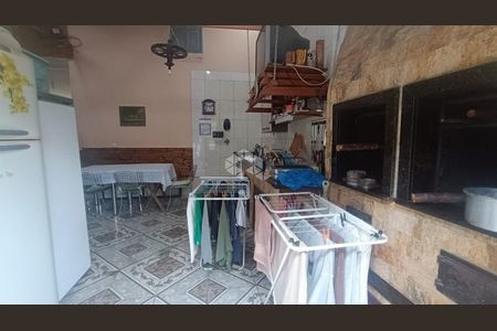 16_photo/94dcfb36f9.94a9da50d9b48d8e-ATLAS-2fbb1359-8d7f-4266-8480-89a5efad01ee.jpg de casa à venda com 3 quartos, 190m² em Boqueirão, Curitiba