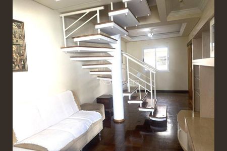 11_photo/94dcfb377b.63bb9c76d918f500-ATLAS-dbbda0df-db4c-4332-8e6f-bad0d948a3f3.jpg de casa de condomínio à venda com 3 quartos, 121m² em Xaxim, Curitiba