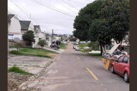 13_photo/94dcfb378f.fbcd7a2e7ac63d93-ATLAS-3fd73eb3-49bd-4a96-b263-9402c1dbb141.jpg de casa à venda com 3 quartos, 137m² em Xaxim, Curitiba