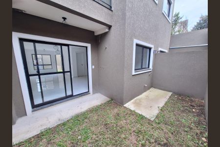 4_photo/94dcfb378f.fbcd7a2e7ac63d93-ATLAS-ce0e343b-c9b6-414a-9f1b-5c61b147befc.jpg de casa à venda com 3 quartos, 140m² em Xaxim, Curitiba