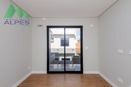 30_photo/94dcfb3791.28ae82bf78ffcf02-ATLAS-6db84755-2932-4a2c-9a79-fd89b8a3b32b.jpg de casa à venda com 3 quartos, 140m² em Xaxim, Curitiba