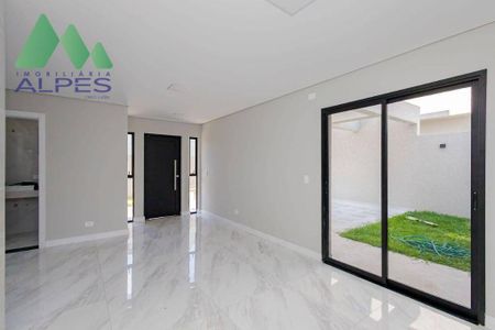 5_photo/94dcfb3791.28ae82bf78ffcf02-ATLAS-bbde5974-bfee-45bd-b72f-0327950ed870.jpg de casa à venda com 3 quartos, 140m² em Xaxim, Curitiba