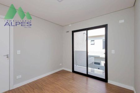 5_photo/94dcfb3791.28ae82bf78ffcf02-ATLAS-bde05a09-a3c4-44d0-bf04-4aec04cb86ab.jpg de casa à venda com 3 quartos, 140m² em Xaxim, Curitiba