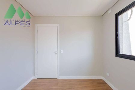 2_photo/94dcfb3791.28ae82bf78ffcf02-ATLAS-beb3b72e-45e7-47d3-a142-6e9b3b9f37e5.jpg de casa à venda com 3 quartos, 140m² em Xaxim, Curitiba