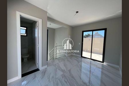 2_photo/94dcfb3791.b2d0f9b624e9e396-ATLAS-852fb916-7c64-4e1b-abbd-78924c3b6dcf.jpg de casa à venda com 3 quartos, 140m² em Xaxim, Curitiba