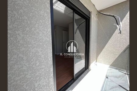 17_photo/94dcfb3791.b2d0f9b624e9e396-ATLAS-e74cfbaa-d504-4f76-a557-92381f0a5779.jpg de casa à venda com 3 quartos, 140m² em Xaxim, Curitiba