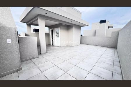 5_photo/94dcfb37b7.0f81dd1a9a4f6ffb-ATLAS-b06cf7ea-54dc-4d17-b110-752456412715.jpg de casa à venda com 3 quartos, 120m² em Xaxim, Curitiba