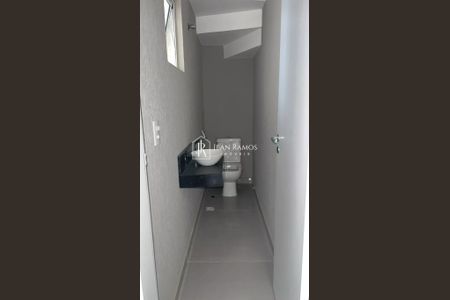 11_photo/94dcfb37b7.0f81dd1a9a4f6ffb-ATLAS-d9ac5c08-7ab4-47ee-a1af-974e5ba7c21d.jpg de casa à venda com 3 quartos, 120m² em Xaxim, Curitiba