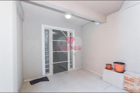 8_photo/94dcfb37c5.692fcc511d44006f-ATLAS-500347f8-79f8-4e81-a446-1870332fff9e.jpg de casa à venda com 3 quartos, 168m² em Xaxim, Curitiba