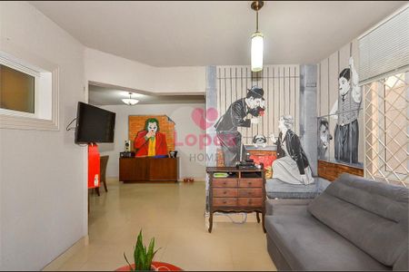 6_photo/94dcfb37c5.692fcc511d44006f-ATLAS-acd4ba95-2dc9-4193-a0f8-b49c4d9e11aa.jpg de casa à venda com 3 quartos, 168m² em Xaxim, Curitiba