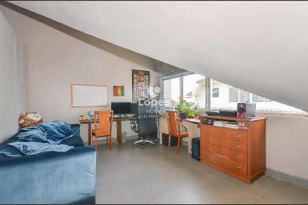 18_photo/94dcfb37c5.692fcc511d44006f-ATLAS-e3d484d3-4e6a-45db-8e8f-6661bd3db1a3.jpg de casa à venda com 3 quartos, 166m² em Xaxim, Curitiba