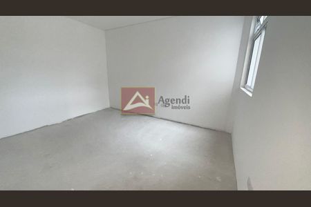 14_photo/94dcfb3825.e100dba37721dde7-ATLAS-a37960d5-5895-4cdb-86cf-461b559eede5.jpg de casa à venda com 3 quartos, 120m² em Xaxim, Curitiba