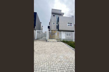 8_photo/94dcfb382f.d7a91d1757fec3a4-ATLAS-d6b7f62a-7abd-4c8b-9a31-a8e953ecfb9b.jpg de casa à venda com 3 quartos, 120m² em Xaxim, Curitiba