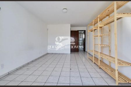 25_photo/94dcfb38b1.c2136652d0be7193-ATLAS-504426aa-a294-4ddd-96be-70414e6ea612.jpg de casa à venda com 3 quartos, 119m² em Xaxim, Curitiba