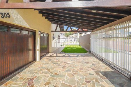 26_photo/94dcfb38bd.e1d2c46bde3eb79c-ATLAS-6bb843ae-eb49-43b6-8b52-2a79eccd8d07.jpg de casa à venda com 4 quartos, 251m² em Xaxim, Curitiba