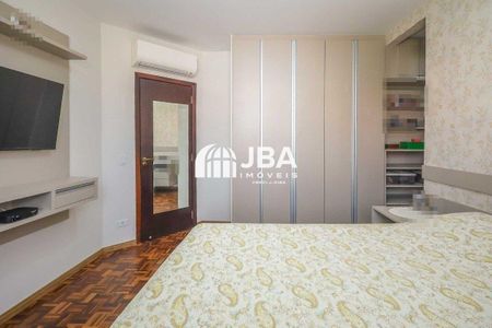 20_photo/94dcfb38bd.e1d2c46bde3eb79c-ATLAS-6d7ef70b-af4b-4a89-8858-4fd3e394961f.jpg de casa à venda com 4 quartos, 251m² em Xaxim, Curitiba