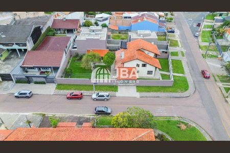 3_photo/94dcfb38bd.e1d2c46bde3eb79c-ATLAS-83400db4-6159-480f-b1e7-6aedd393493d.jpg de casa à venda com 4 quartos, 251m² em Xaxim, Curitiba