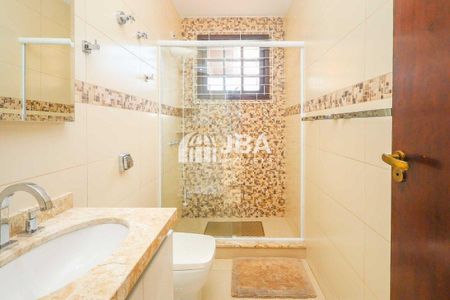 24_photo/94dcfb38bd.e1d2c46bde3eb79c-ATLAS-a8bfe614-82b6-4311-b9a6-61d316b008bb.jpg de casa à venda com 4 quartos, 251m² em Xaxim, Curitiba