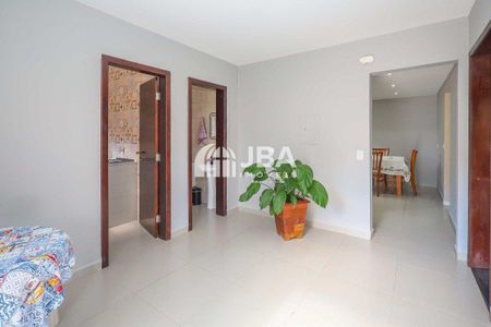 13_photo/94dcfb38bd.e1d2c46bde3eb79c-ATLAS-d193a816-c88d-4b56-9d88-53b52d7f86e9.jpg de casa à venda com 4 quartos, 251m² em Xaxim, Curitiba