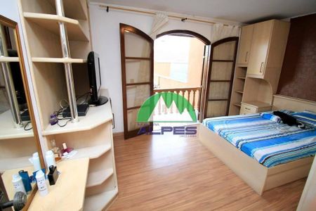 7_photo/94dcfb392b.bdf1def5ceb5107f-ATLAS-011c5aa6-7ca2-4b3b-9c2a-79c2ee0f6616.jpg de casa à venda com 5 quartos, 358m² em Xaxim, Curitiba