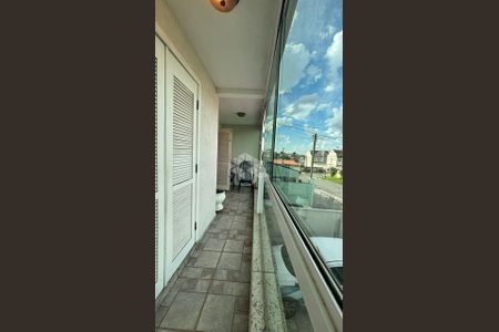 3_photo/94dcfb392f.732b7fd8aaa5f07d-ATLAS-180d82a4-8b15-4ea7-aa84-467d175d6c20.jpg de casa à venda com 3 quartos, 140m² em Xaxim, Curitiba