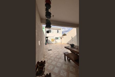 2_photo/94dcfb392f.732b7fd8aaa5f07d-ATLAS-8e9498fa-4051-46a4-b8c9-125c88aee5c7.jpg de casa à venda com 3 quartos, 140m² em Xaxim, Curitiba