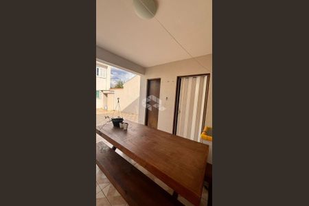 5_photo/94dcfb392f.732b7fd8aaa5f07d-ATLAS-a55d1c52-3f1d-421b-934f-be7bdf1d210c.jpg de casa à venda com 3 quartos, 140m² em Xaxim, Curitiba