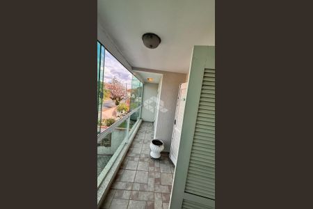 9_photo/94dcfb392f.732b7fd8aaa5f07d-ATLAS-aa586556-4356-46cb-a3e9-bd2a814e7b22.jpg de casa à venda com 3 quartos, 140m² em Xaxim, Curitiba