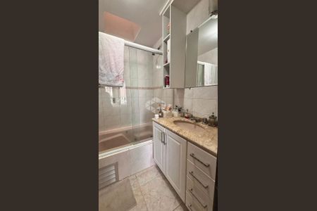 4_photo/94dcfb392f.732b7fd8aaa5f07d-ATLAS-bc35e563-b7d7-4fd5-8c21-244016bfae34.jpg de casa à venda com 3 quartos, 140m² em Xaxim, Curitiba