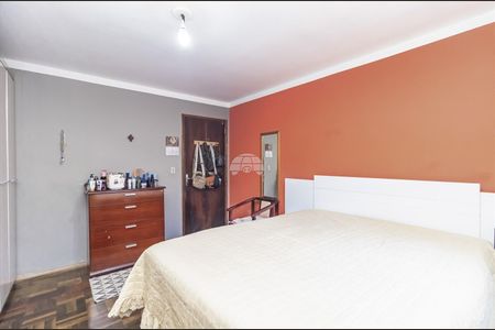 4_photo/94dcfb39a1.7d44486df2fbe63f-ATLAS-46333279-91ca-4e15-ae57-ade7e9c7bc20.jpg de casa à venda com 3 quartos, 220m² em Xaxim, Curitiba