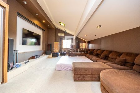 31_photo/94dcfb39ab.d860d137df15aeab-ATLAS-32dbb1a7-b2d1-4c19-b6c8-ed55ec610688.jpg de casa à venda com 4 quartos, 264m² em Xaxim, Curitiba