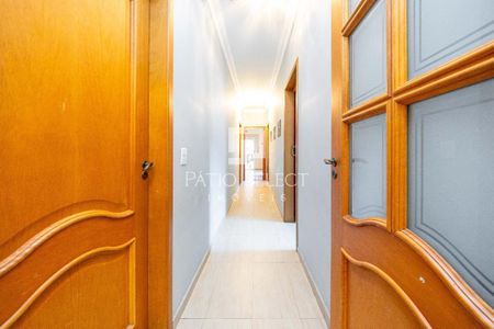 10_photo/94dcfb39ab.d860d137df15aeab-ATLAS-a402b71e-3fc0-45e5-b837-207f885aa8e0.jpg de casa à venda com 4 quartos, 264m² em Xaxim, Curitiba