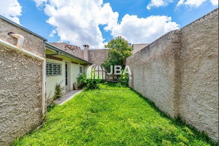 31_photo/94dcfb39ad.ee0a0a5d8521beca-ATLAS-8f53ec2b-b793-43cf-8818-d18dfdb59211.jpg de casa à venda com 3 quartos, 290m² em Boqueirão, Curitiba