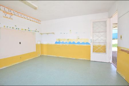 11_photo/94dcfb39b9.e2a54b59782b9362-ATLAS-ff0e636f-42ce-4171-bdbf-3cda9104ae1a.jpg de casa à venda com 5 quartos, 145m² em Xaxim, Curitiba