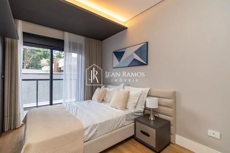 36_photo/94dcfb39d9.0f81dd1a9a4f6ffb-ATLAS-515fbd58-2a44-4208-a34b-ba67eabaa6c2.jpg de casa à venda com 3 quartos, 215m² em Xaxim, Curitiba