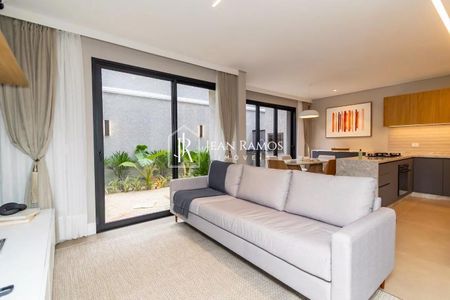 7_photo/94dcfb39d9.0f81dd1a9a4f6ffb-ATLAS-567c2b98-29c5-4b51-8149-95a608286dd9.jpg de casa à venda com 3 quartos, 215m² em Xaxim, Curitiba