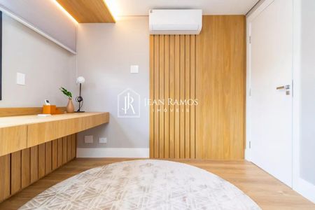 41_photo/94dcfb39d9.0f81dd1a9a4f6ffb-ATLAS-fe671132-ff62-4564-822a-aad9e4cd7d01.jpg de casa à venda com 3 quartos, 215m² em Xaxim, Curitiba