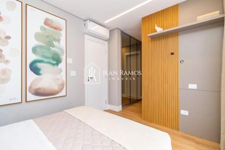 4_photo/94dcfb39d9.6721d330cc8d7611-ATLAS-09d387c5-ab93-42a1-bf9e-c2d96dfe598c.jpg de casa à venda com 3 quartos, 175m² em Xaxim, Curitiba