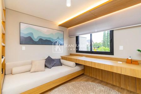 41_photo/94dcfb39d9.6721d330cc8d7611-ATLAS-23f60851-b8a2-4995-812e-0d66b6f71fdb.jpg de casa à venda com 3 quartos, 175m² em Xaxim, Curitiba