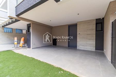 50_photo/94dcfb39d9.6721d330cc8d7611-ATLAS-97751e4c-8e52-4a7d-b47e-fb389e10ecc2.jpg de casa à venda com 3 quartos, 175m² em Xaxim, Curitiba