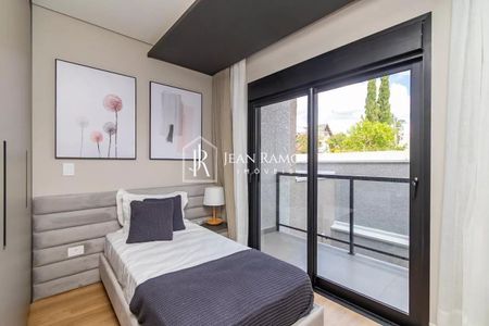 23_photo/94dcfb39d9.6721d330cc8d7611-ATLAS-d81b94db-c4e4-47b8-a685-669bcf6de8ba.jpg de casa à venda com 3 quartos, 175m² em Xaxim, Curitiba