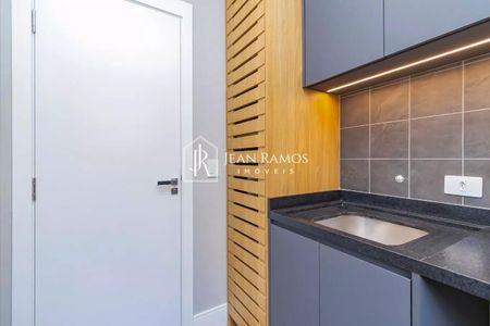 9_photo/94dcfb39d9.6721d330cc8d7611-ATLAS-d8ed9087-537c-43c3-ab25-ed2fda12d77f.jpg de casa à venda com 3 quartos, 175m² em Xaxim, Curitiba