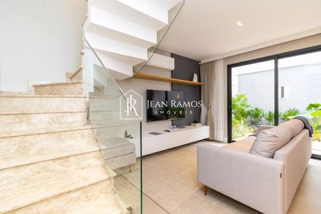 5_photo/94dcfb39d9.6721d330cc8d7611-ATLAS-e5b4854d-da04-42d2-95f4-d3223c7fa301.jpg de casa à venda com 3 quartos, 175m² em Xaxim, Curitiba