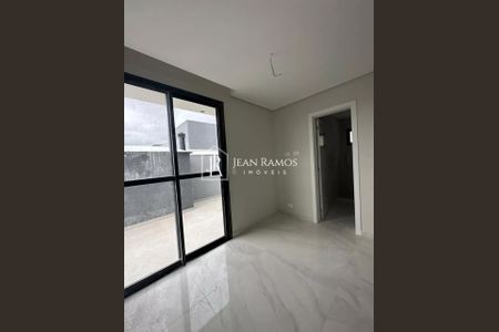 38_photo/94dcfb39df.aafc750051720c32-ATLAS-1061bb3d-28f5-4e18-b264-427664e8d2f3.jpg de casa à venda com 3 quartos, 179m² em Xaxim, Curitiba