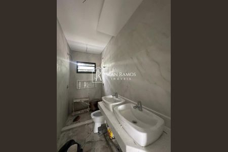 33_photo/94dcfb39df.aafc750051720c32-ATLAS-31bc298b-e46e-4662-b7f0-c34ee34f6e08.jpg de casa à venda com 3 quartos, 179m² em Xaxim, Curitiba