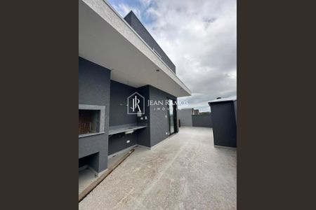 42_photo/94dcfb39df.aafc750051720c32-ATLAS-5e78ceb7-d0ef-47df-bd05-9c4a972f0a7c.jpg de casa à venda com 3 quartos, 179m² em Xaxim, Curitiba