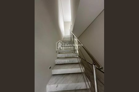 37_photo/94dcfb39df.aafc750051720c32-ATLAS-81eb1530-16f5-49b3-a458-5e9dd04e1cec.jpg de casa à venda com 3 quartos, 179m² em Xaxim, Curitiba